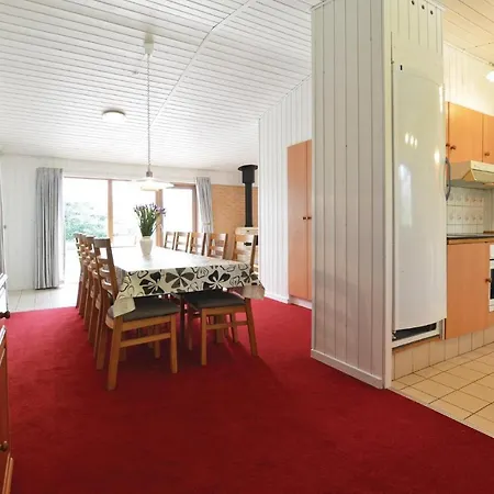 Holiday Naeskrogen Semesterbostad *